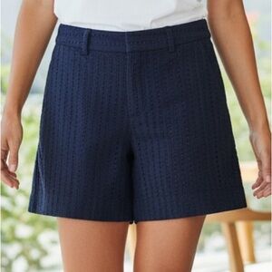 Banana Republic Women's Navy Blue Eyelet Chino Shorts Size 4 Cotton Pockets